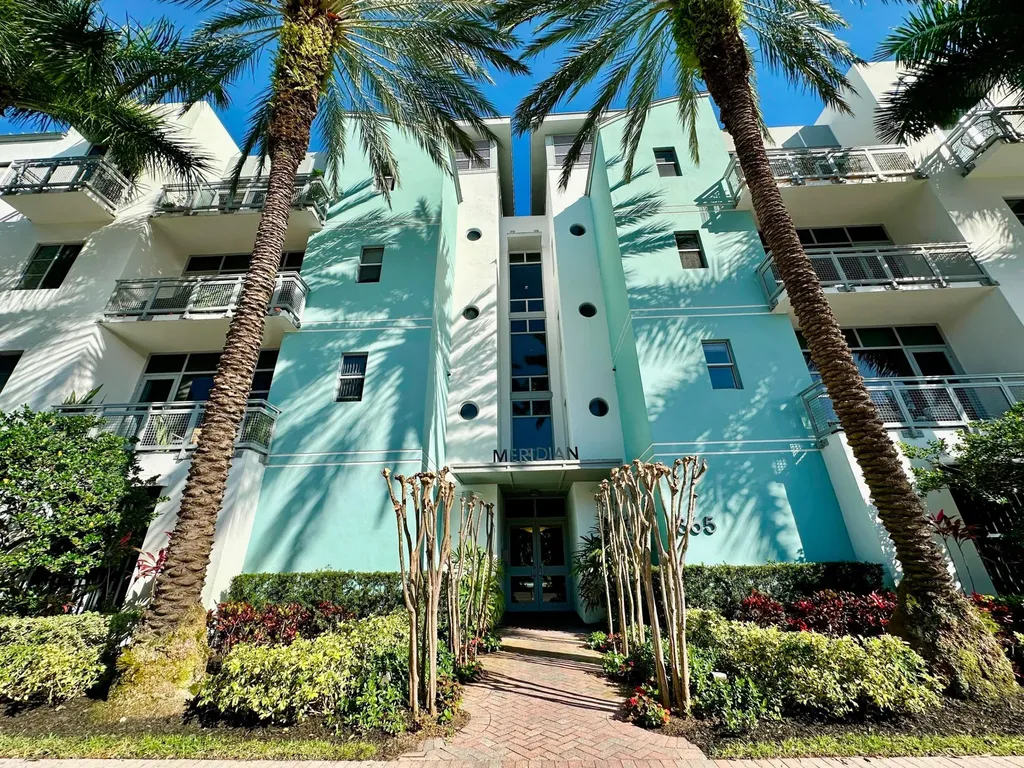 365 SE 6th Avenue Delray Beach FL 33483