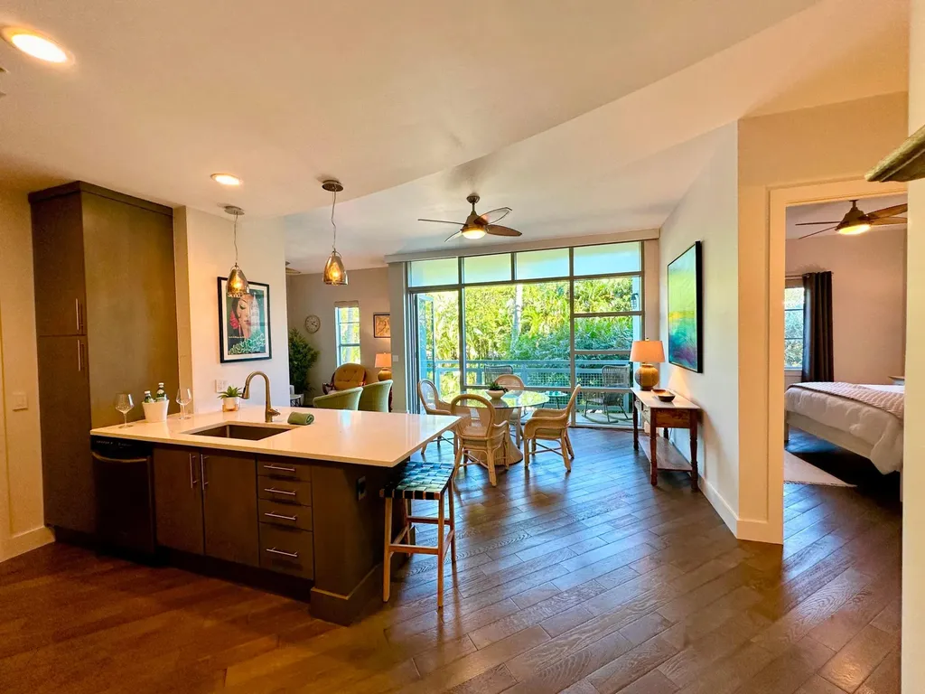 365 SE 6th Avenue Delray Beach FL 33483