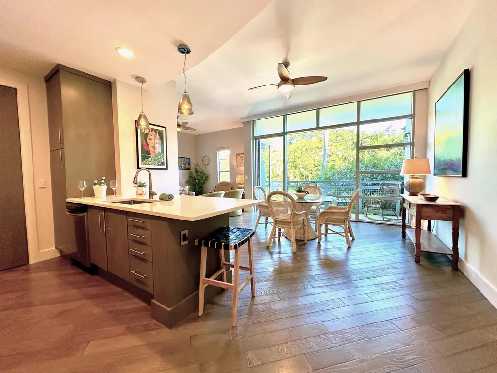 365 SE 6th Avenue Delray Beach FL 33483