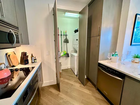 365 SE 6th Avenue Delray Beach FL 33483