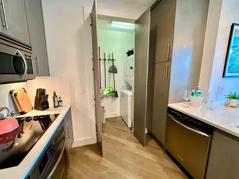 365 SE 6th Avenue Delray Beach FL 33483
