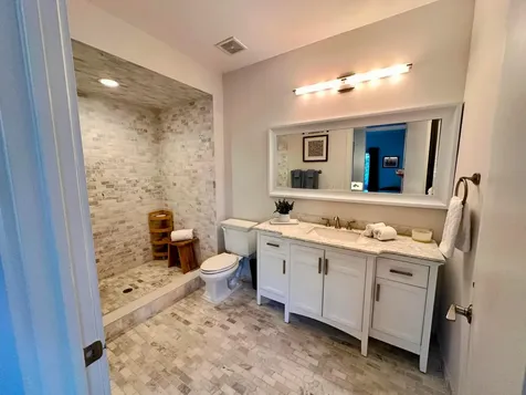 365 SE 6th Avenue Delray Beach FL 33483