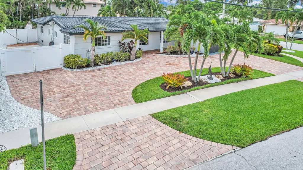 701 Appleby Street Boca Raton FL 33487