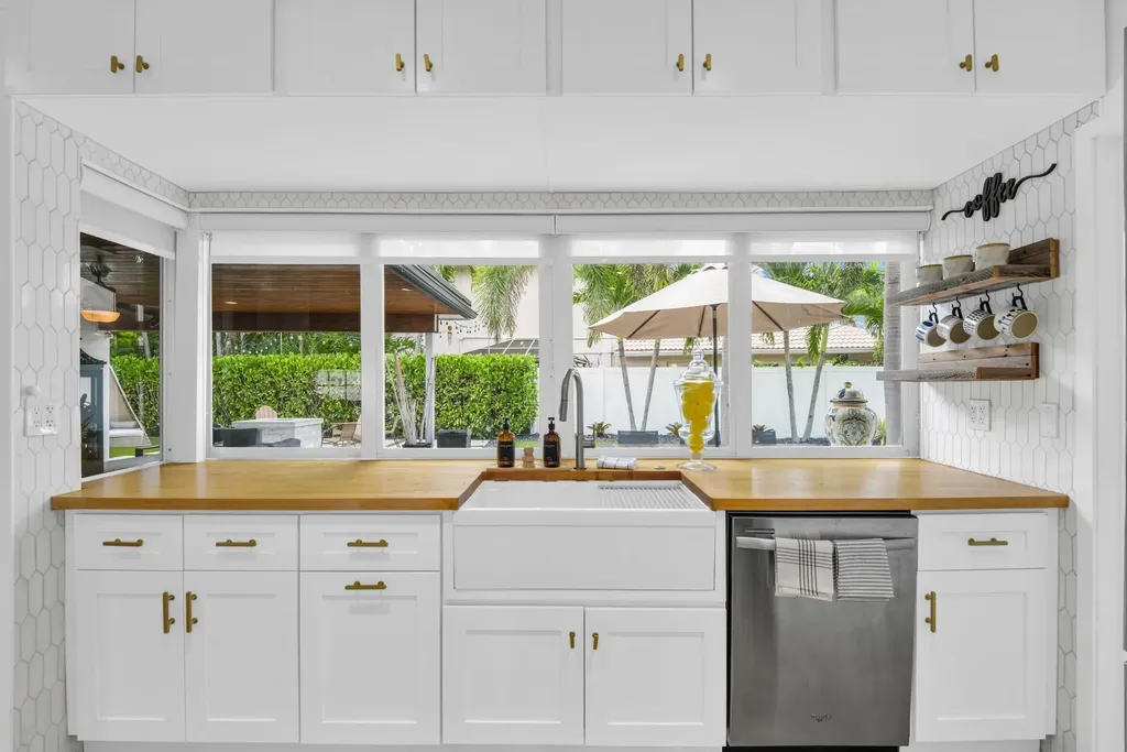 701 Appleby Street Boca Raton FL 33487