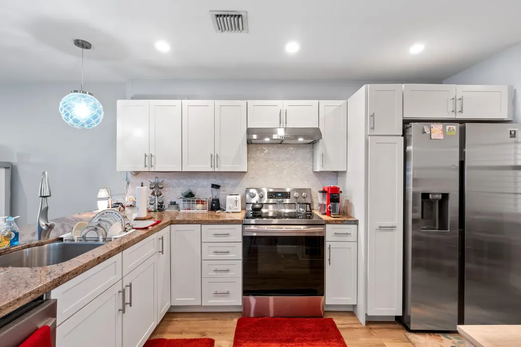 3100 NE 48th Street Fort Lauderdale FL 33308