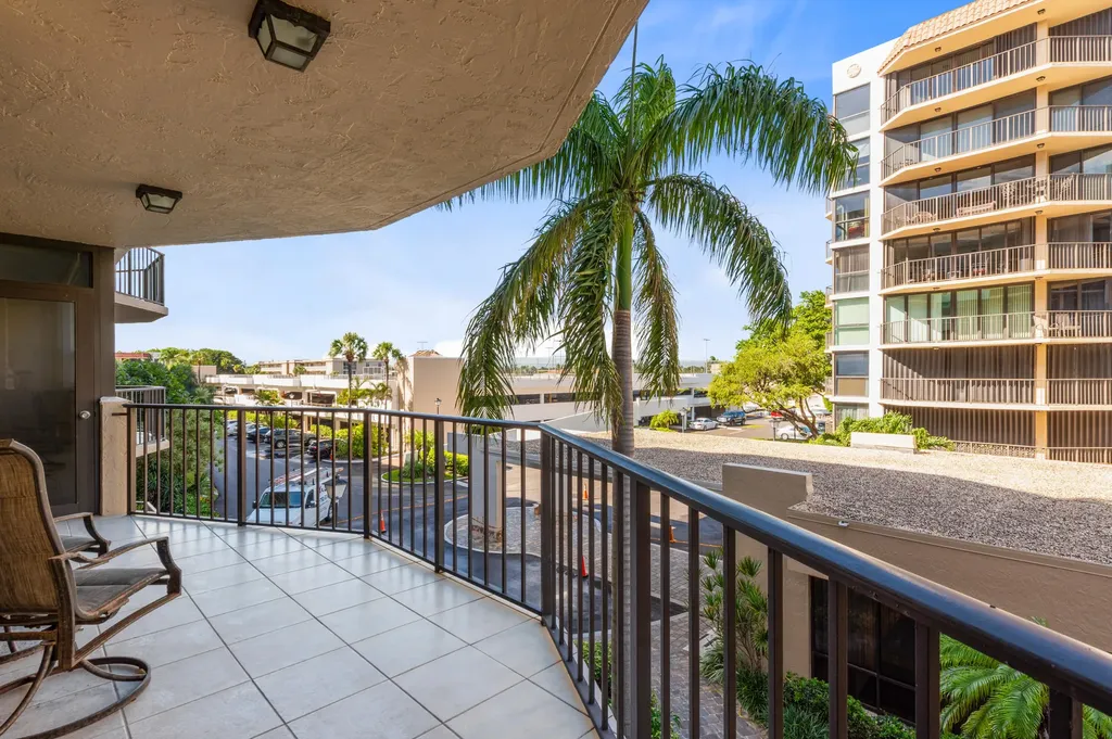 859 Jeffery Street Boca Raton FL 33487