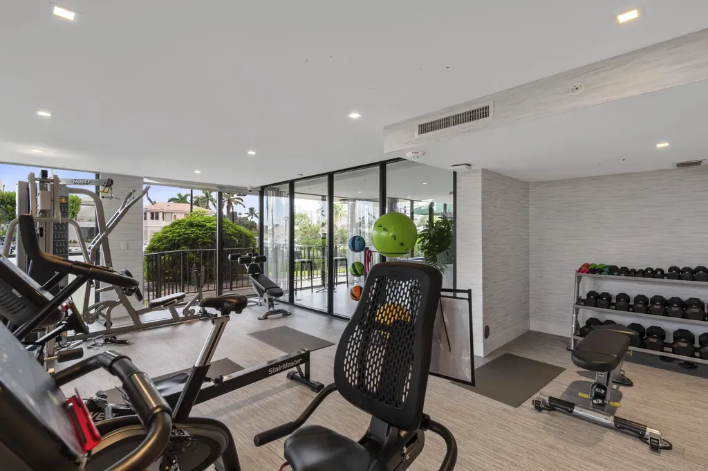 859 Jeffery Street Boca Raton FL 33487