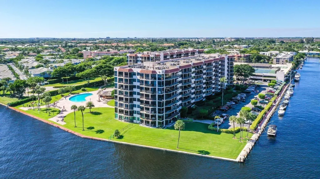 859 Jeffery Street Boca Raton FL 33487