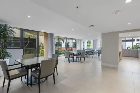 859 Jeffery Street Boca Raton FL 33487