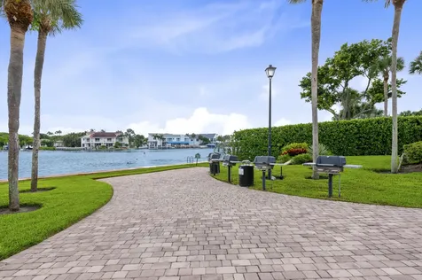 859 Jeffery Street Boca Raton FL 33487