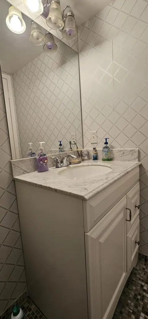 263 Suffolk G Boca Raton FL 33434