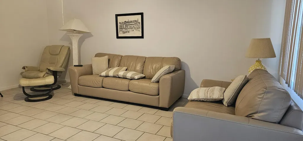 263 Suffolk G Boca Raton FL 33434