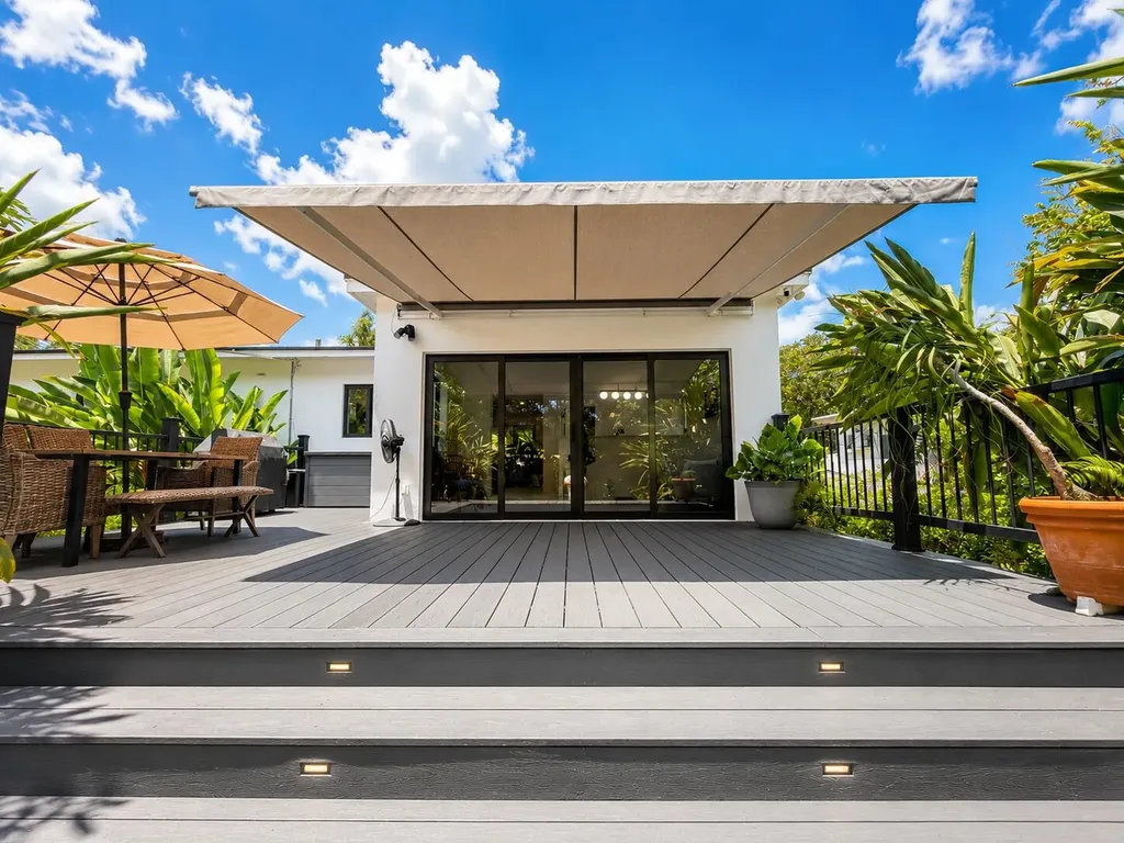 13231 NW 1st Avenue Miami FL 33168