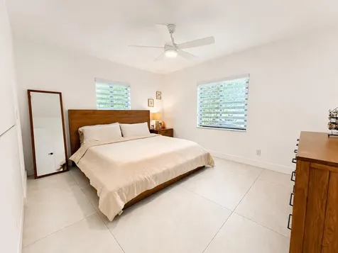 13231 NW 1st Avenue Miami FL 33168