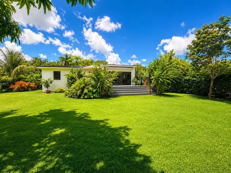 13231 NW 1st Avenue Miami FL 33168