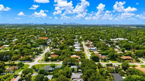 13231 NW 1st Avenue Miami FL 33168
