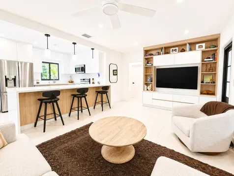 13231 NW 1st Avenue Miami FL 33168