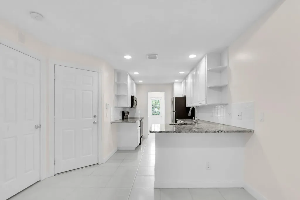 3183 E Community Drive Jupiter FL 33458