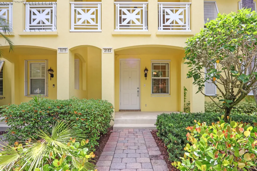 3183 E Community Drive Jupiter FL 33458