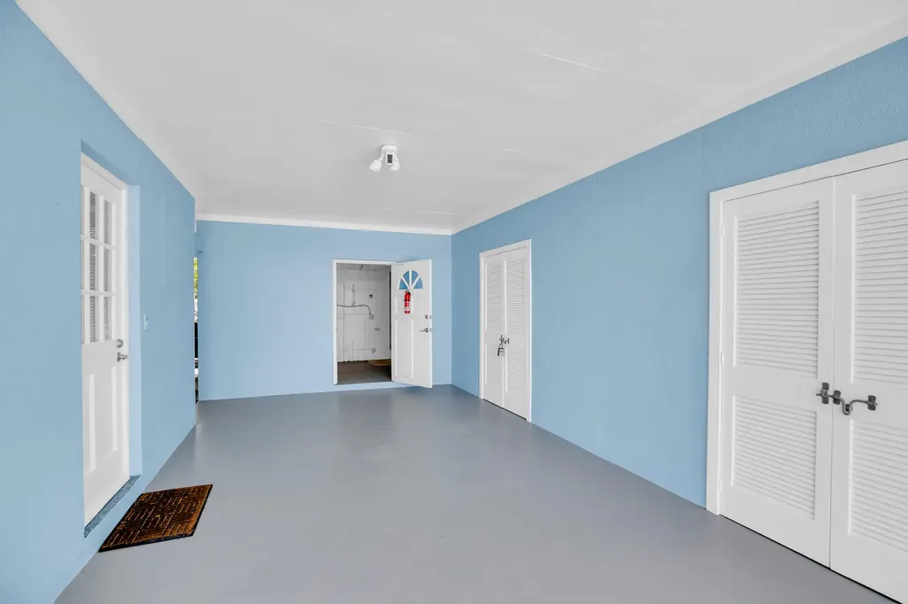 1425 20th Avenue Vero Beach FL 32960