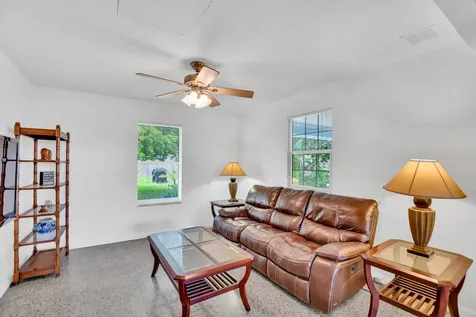 1425 20th Avenue Vero Beach FL 32960