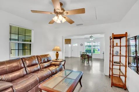1425 20th Avenue Vero Beach FL 32960