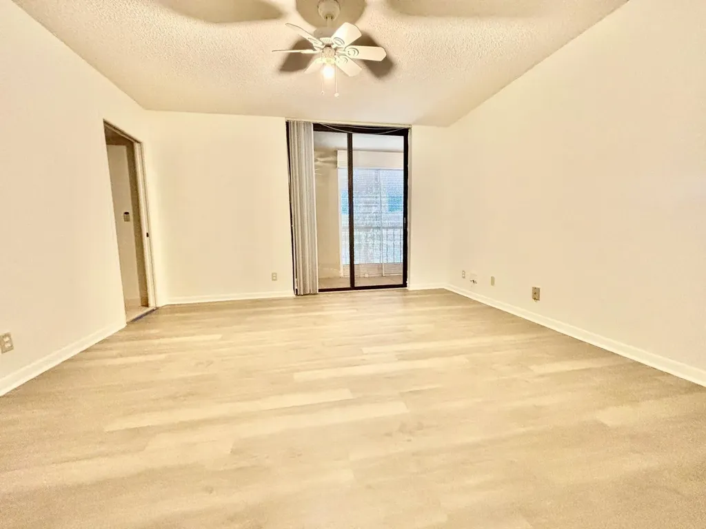 5340 Las Verdes Circle Delray Beach FL 33484