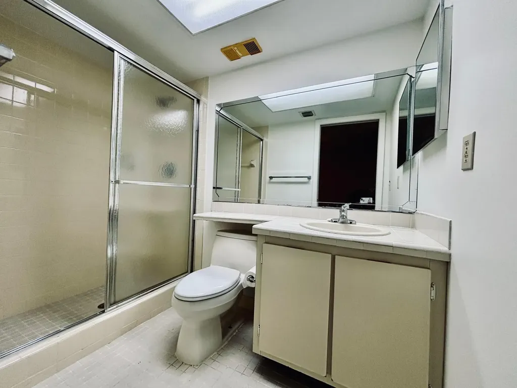 5340 Las Verdes Circle Delray Beach FL 33484