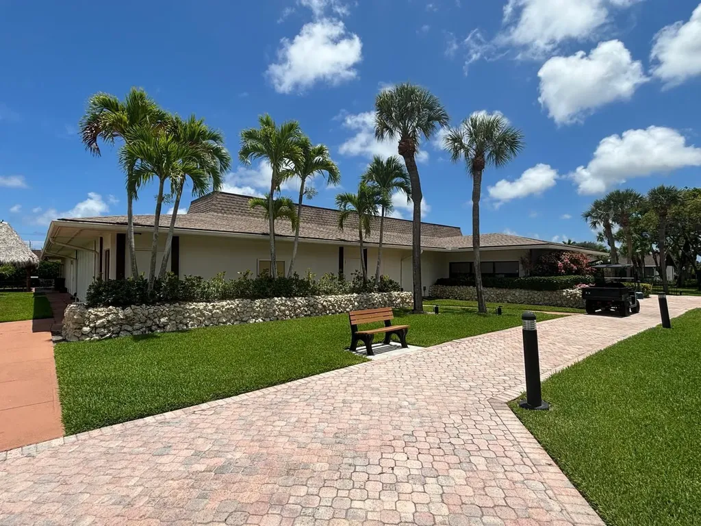 5340 Las Verdes Circle Delray Beach FL 33484