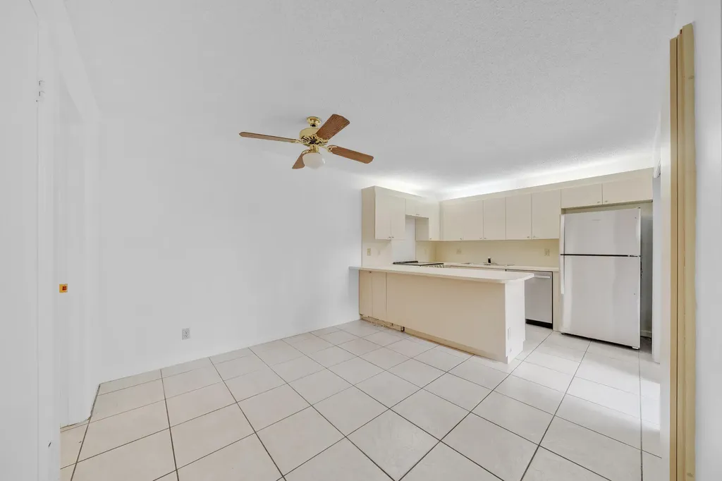 713 NW 99th Circle Plantation FL 33324