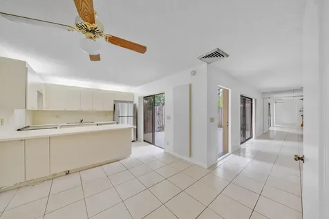713 NW 99th Circle Plantation FL 33324