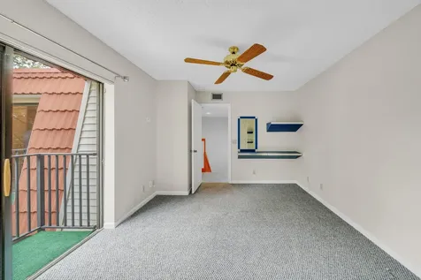 713 NW 99th Circle Plantation FL 33324