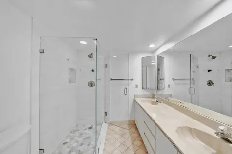 713 NW 99th Circle Plantation FL 33324