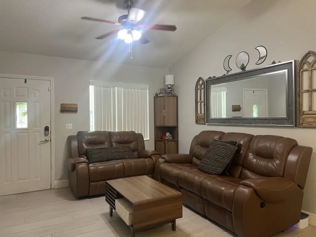 16676 130th Avenue N Jupiter FL 33478