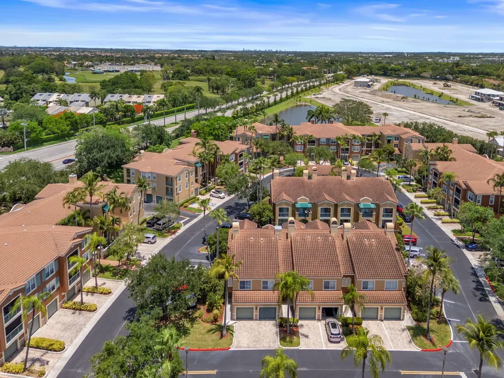 11771 St Andrews Place Wellington FL 33414