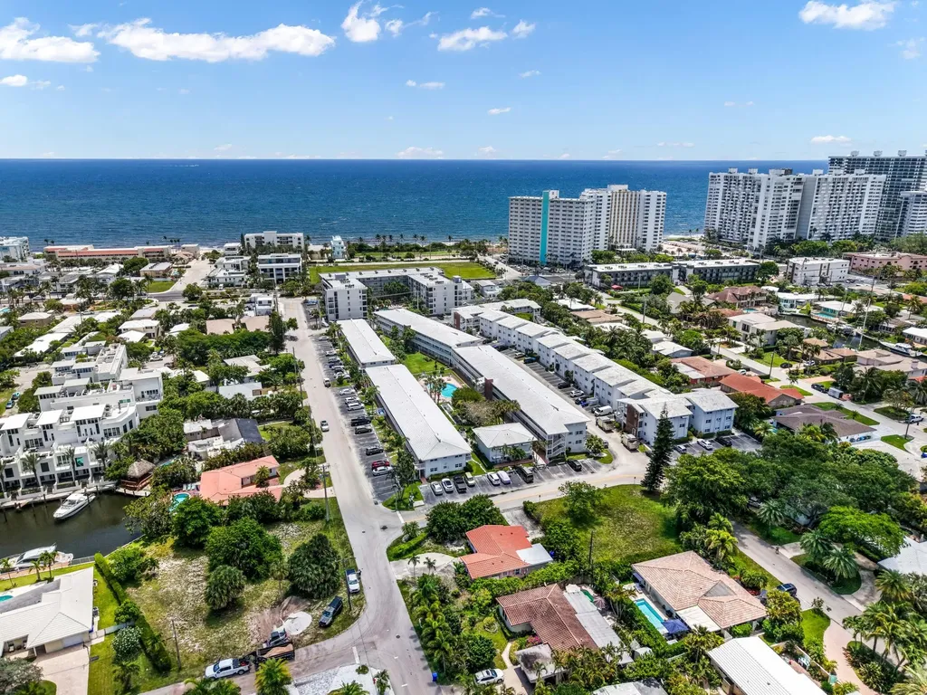 228 Hibiscus Avenue Lauderdale By The Sea FL 33308