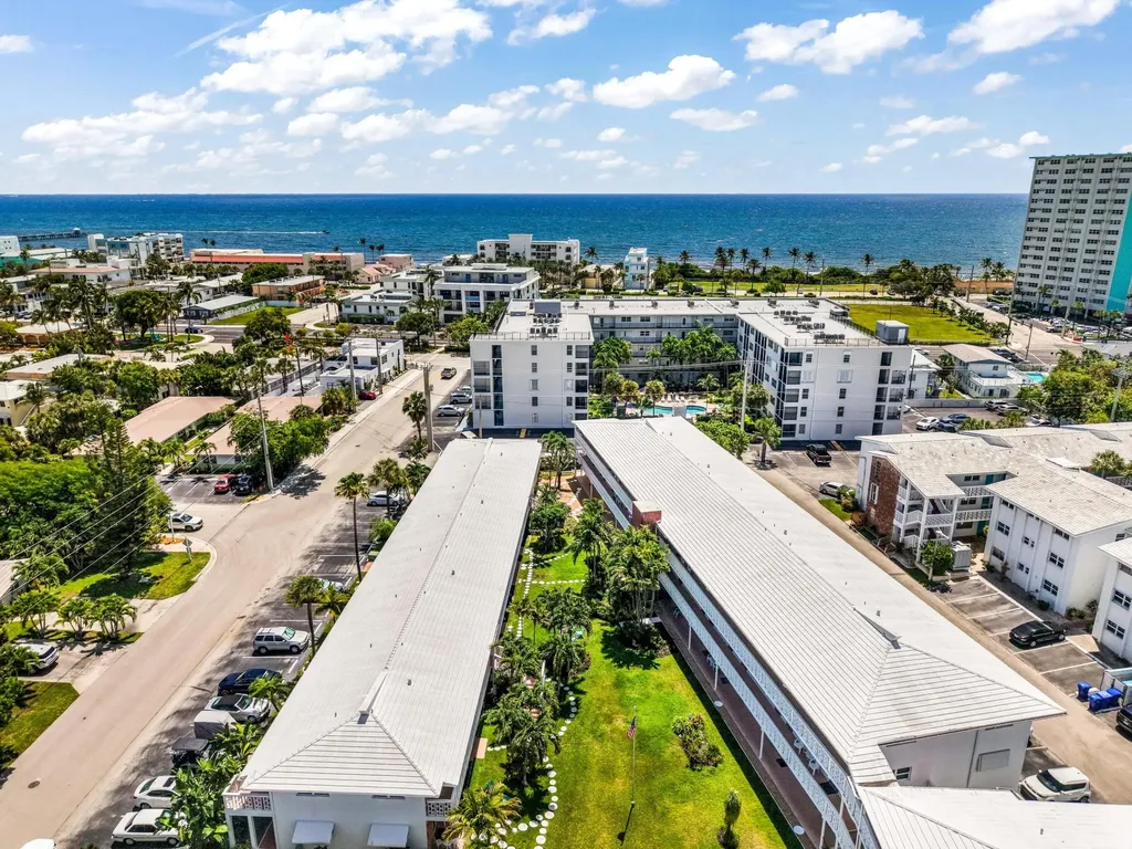 228 Hibiscus Avenue Lauderdale By The Sea FL 33308