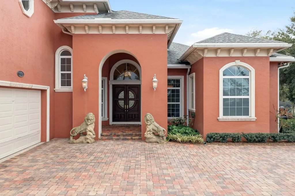 9742 SE Highborne Way Hobe Sound FL 33455