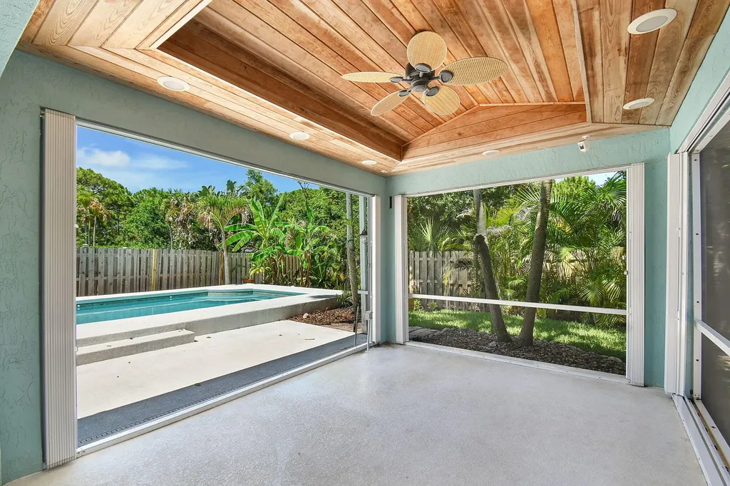 1959 NW Marsh Rabbit Lane Jensen Beach FL 34957