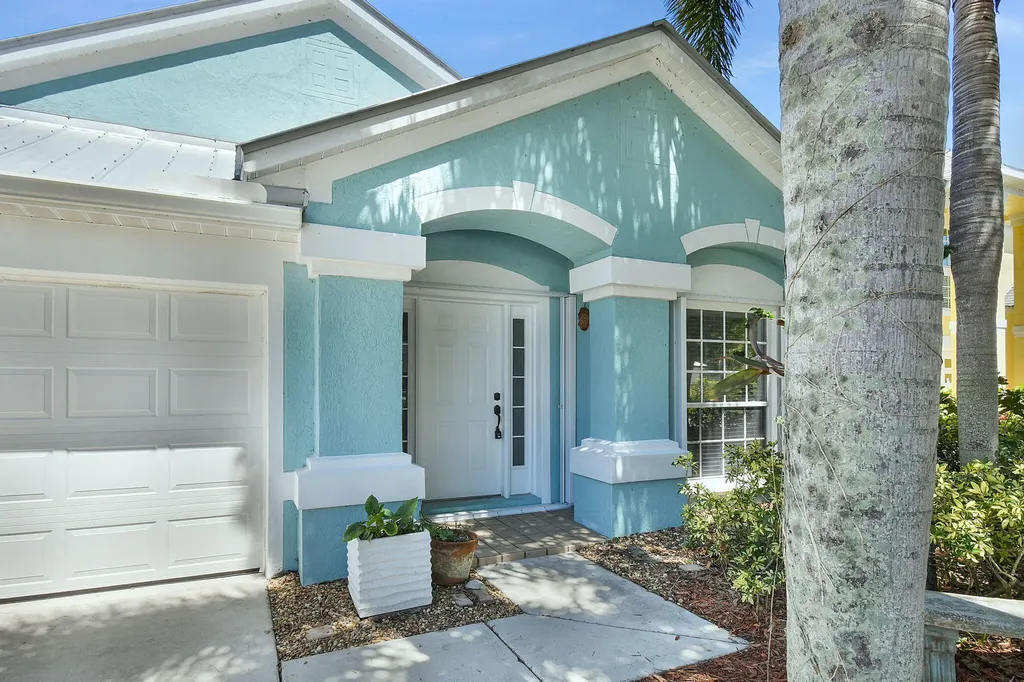 1959 NW Marsh Rabbit Lane Jensen Beach FL 34957