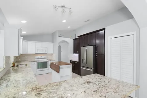 1959 NW Marsh Rabbit Lane Jensen Beach FL 34957