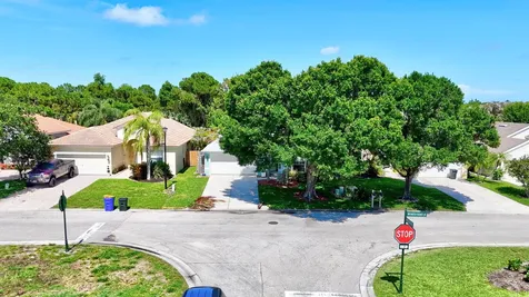 1959 NW Marsh Rabbit Lane Jensen Beach FL 34957