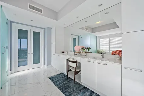 1 Water Club Way North Palm Beach FL 33408