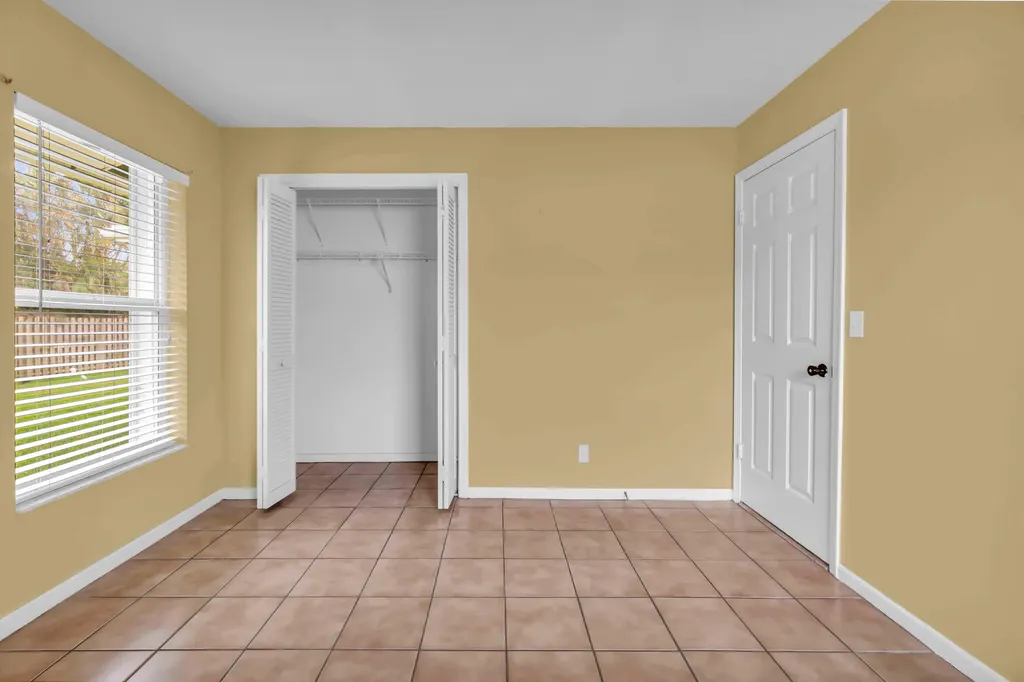 121 W Cypress Road Greenacres FL 33467