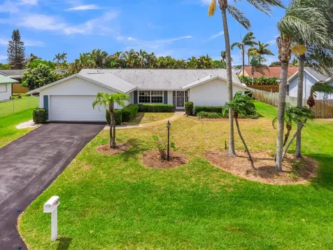 121 W Cypress Road Greenacres FL 33467