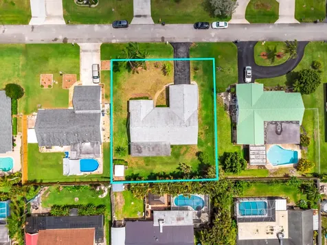 121 W Cypress Road Greenacres FL 33467