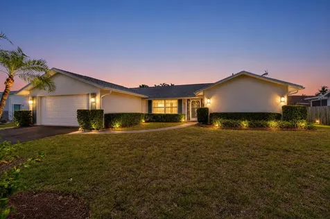 121 W Cypress Road Greenacres FL 33467