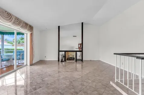 121 W Cypress Road Greenacres FL 33467