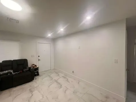 726 SW 7th Street Hallandale Beach FL 33009