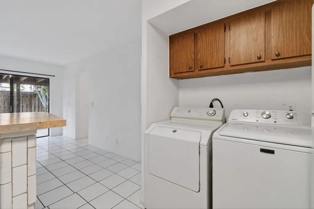 3502 Gardens E Drive Palm Beach Gardens FL 33410